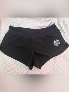 Surf Diva Black Women's Athletic Shorts size Large